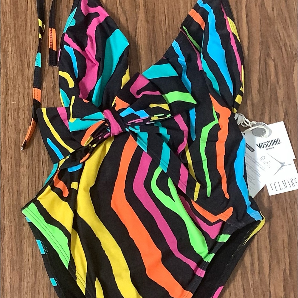 MOSCHINO One Piece Swimsuit Size 4 (US) - Picture 3 of 6